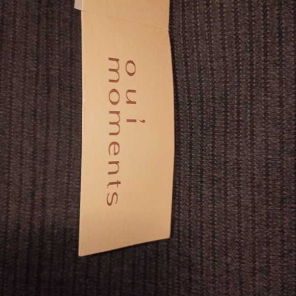 Oui Moments Black Lace Trim, Pleated Women's Gray Pencil Skirt (Stretch) - Picture 11 of 13